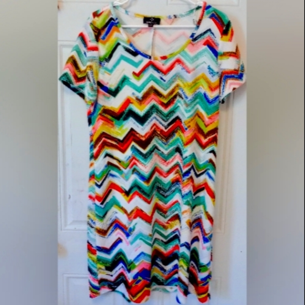 Ronni Nicole Size XL Mutil-Color T-Shirt Midi Dress